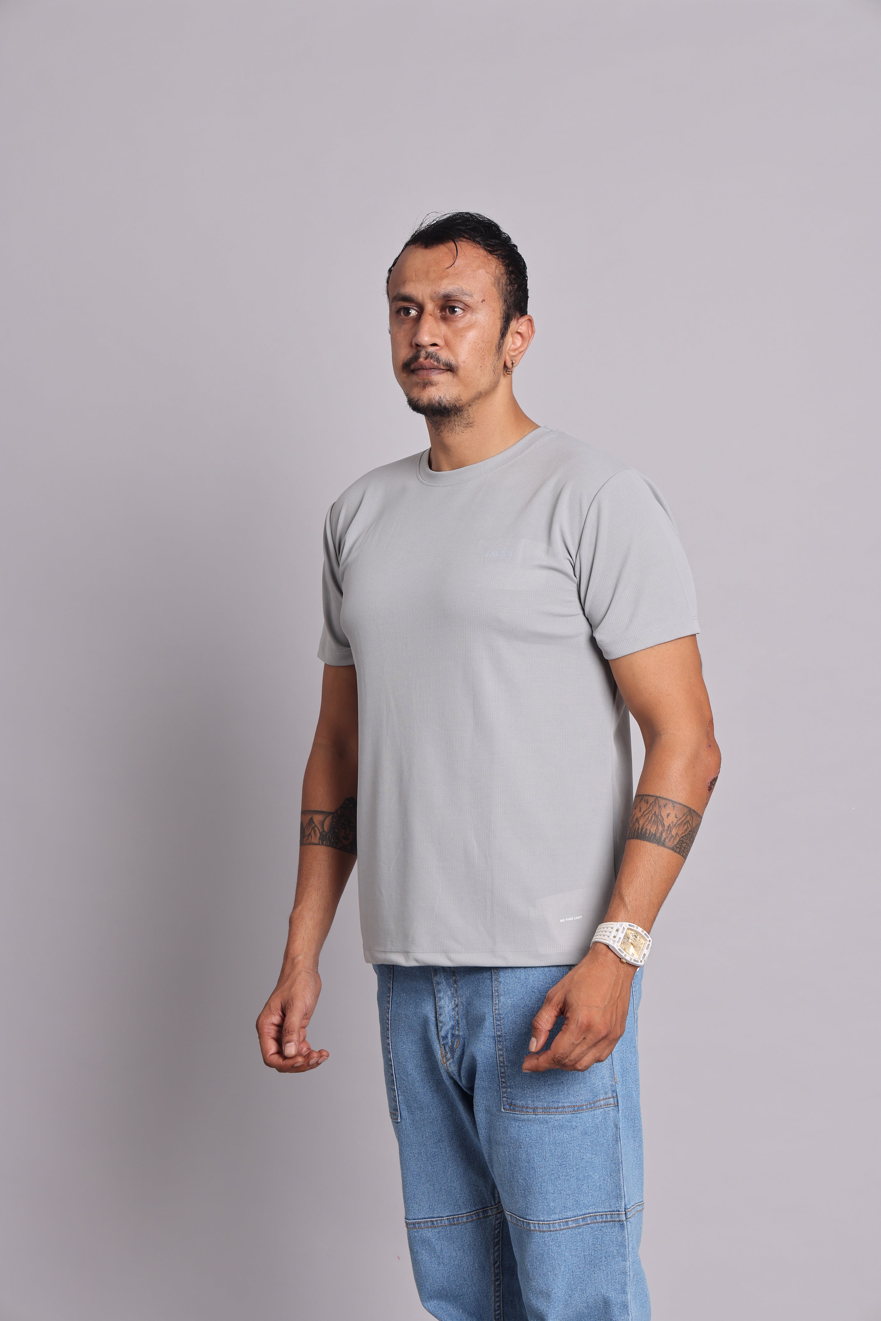 Athletic apparel