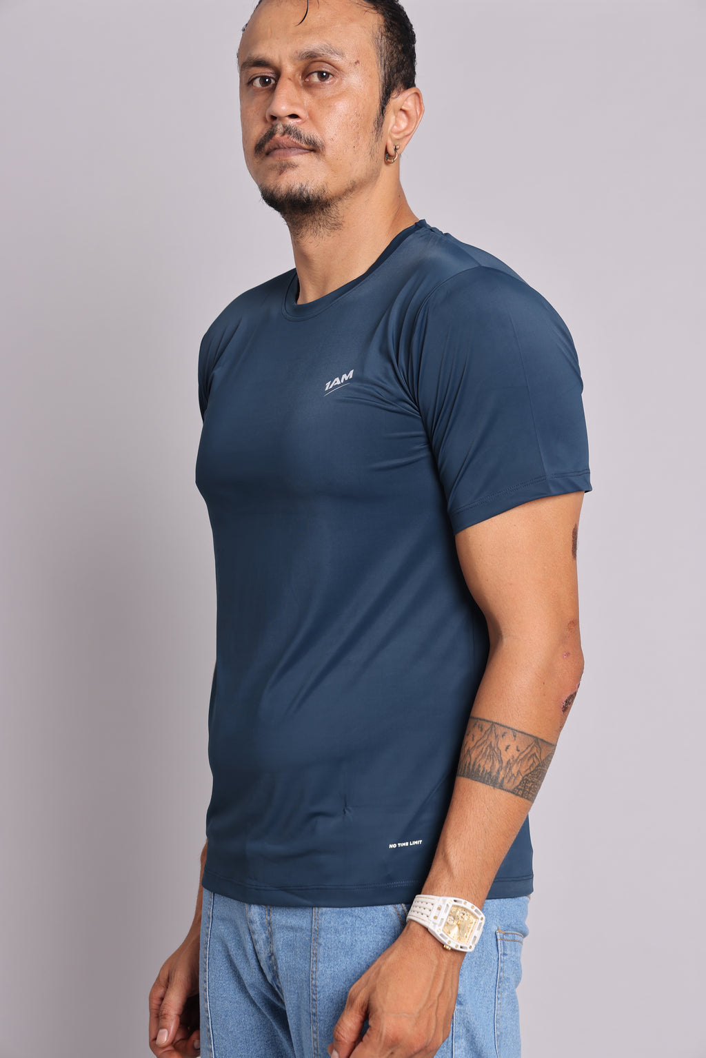Athletic apparel