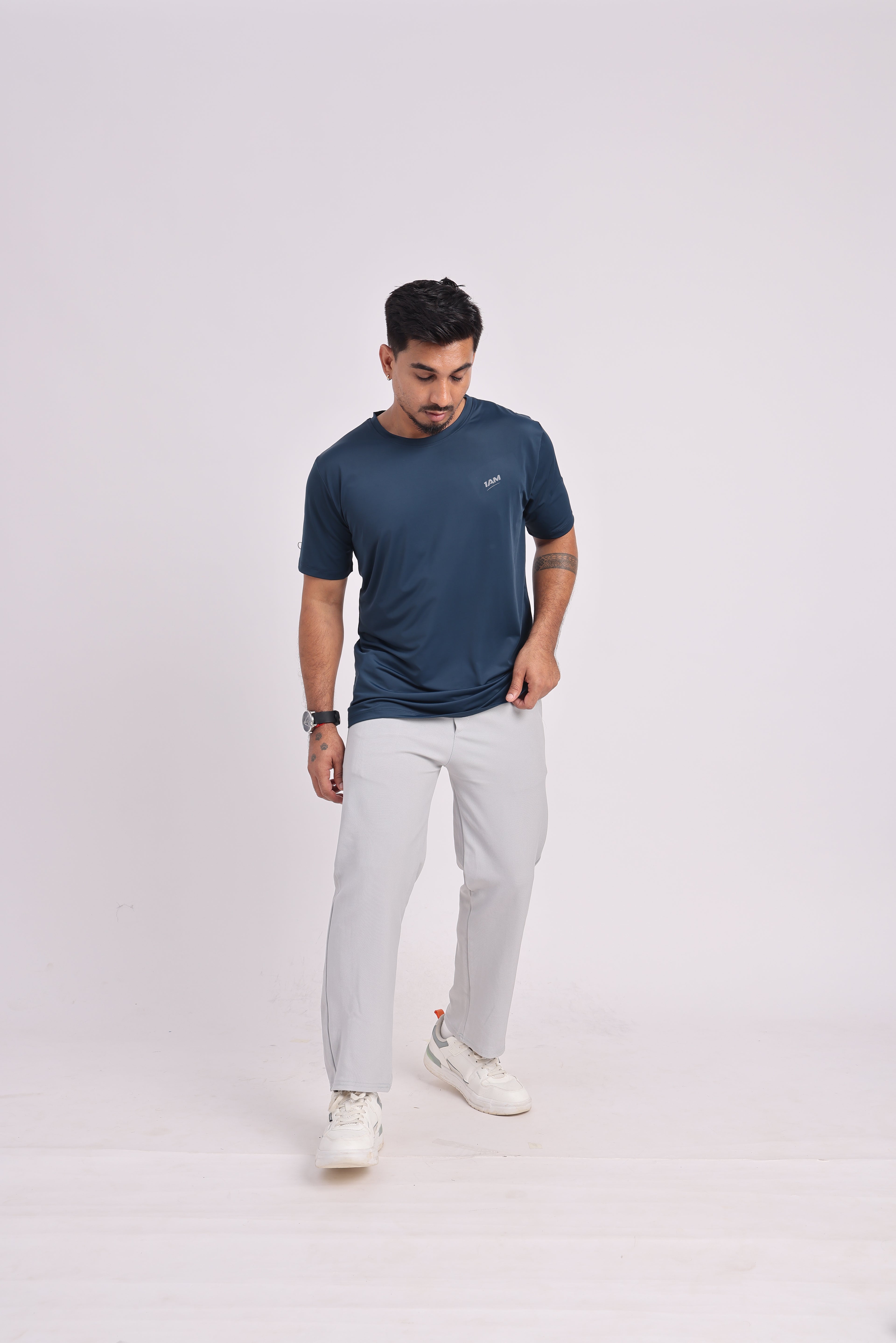 Athletic apparel